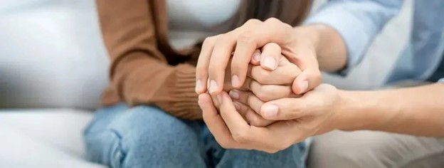 When Emotional Trauma Quietly Shapes the Way We Live and Love