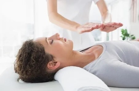 Why More People Are Looking for Calm Instead of Constant Pressure