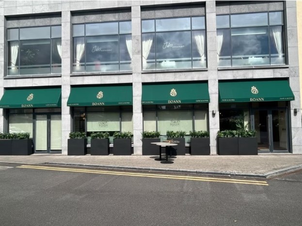 right Awning Supplier